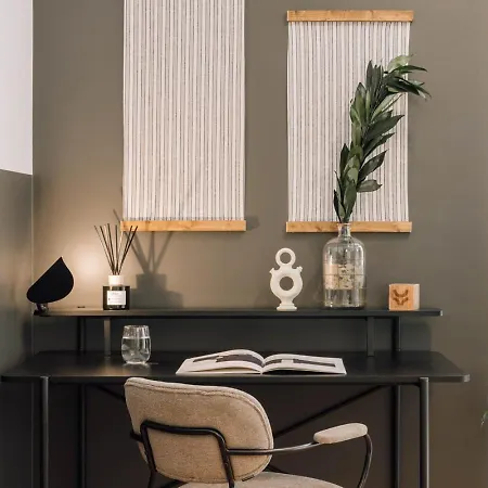 Espot - 2 Bedrooms In Graca דירה *