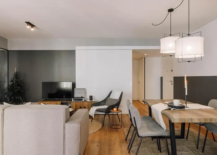 Espot - 2 Bedrooms In Graca Διαμέρισμα